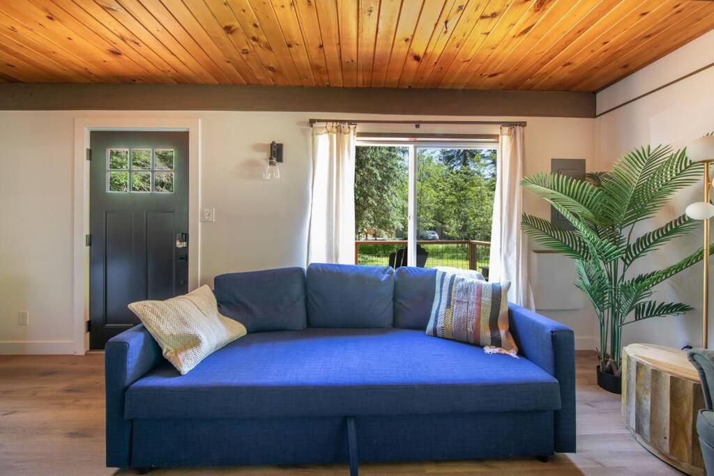 R & R Chalet At Mt. Rainier Ashford Bagian luar foto