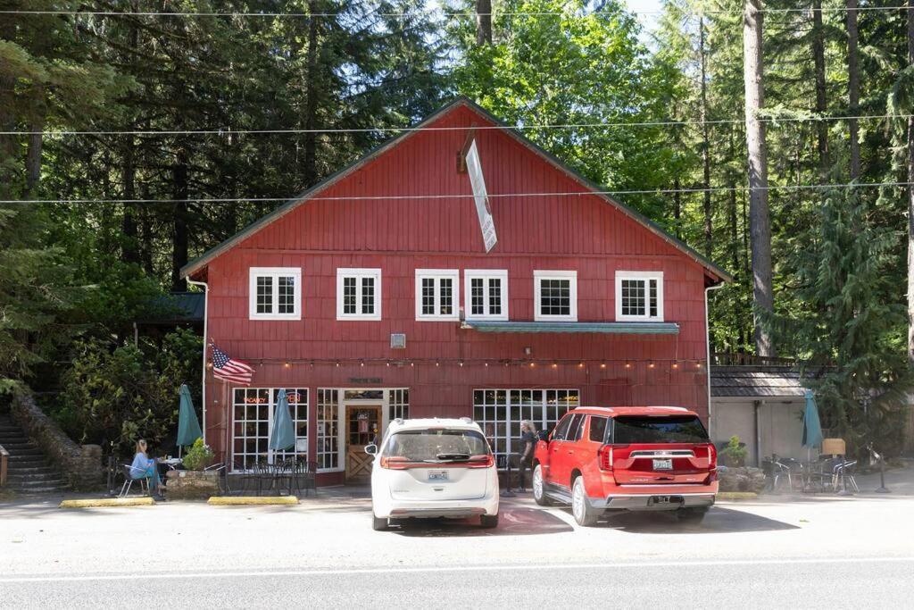 R & R Chalet At Mt. Rainier Ashford Bagian luar foto